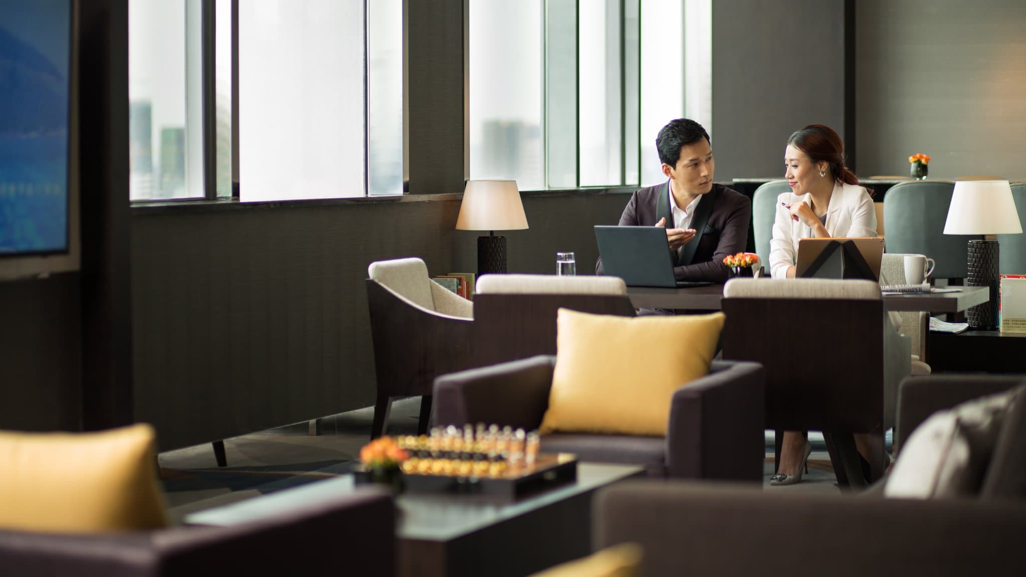 上海NECC近くに建つIntercontinental Neccの外観と洗練された高級感あるデザイン