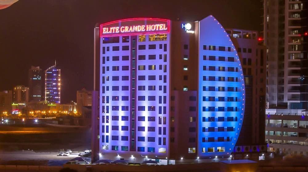Rooftop H2O Sheesha Lounge at City Center Hotel Manama with skyline views and lounge seating.