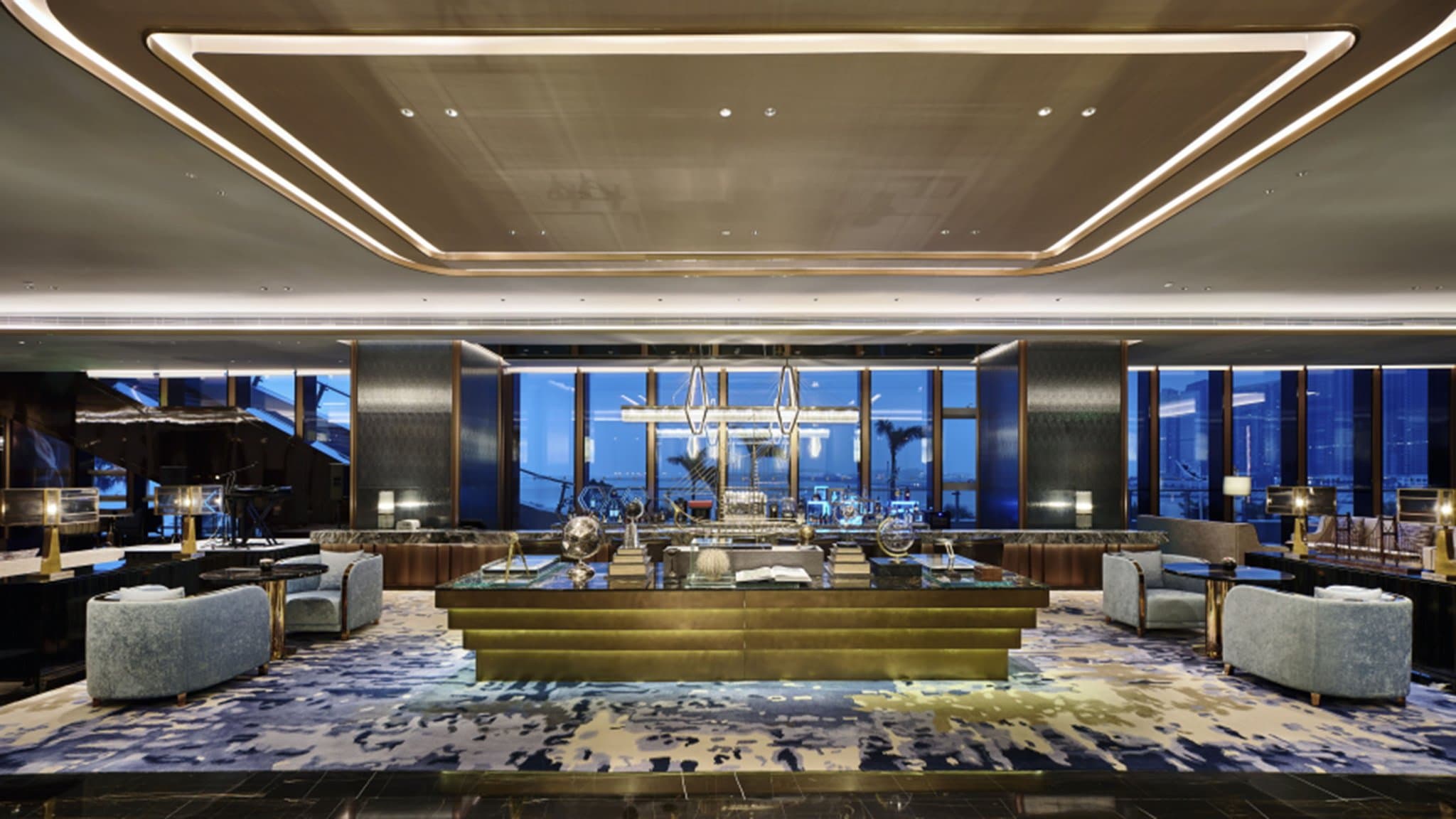 Modern exterior and ocean views of the 5-star InterContinental Zhuhai near the Macau border.